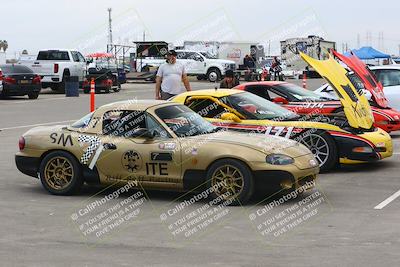 media/Jan-25-2025-CalClub SCCA (Sat) [[03c98a249e]]/Around the Pits/